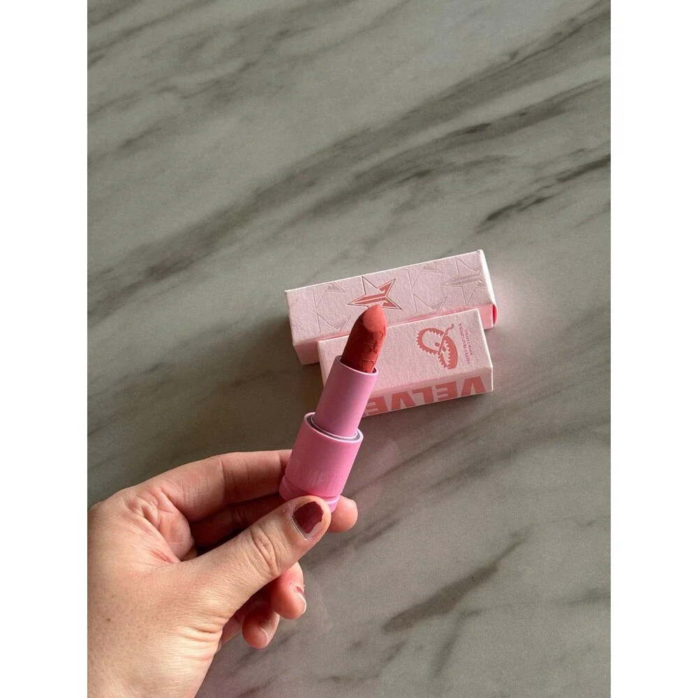 Jeffree Star Velvet Trap Lipstick Ranch Girl